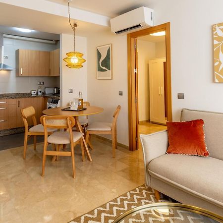 Teatro Suites Malaga City Flat Exterior foto