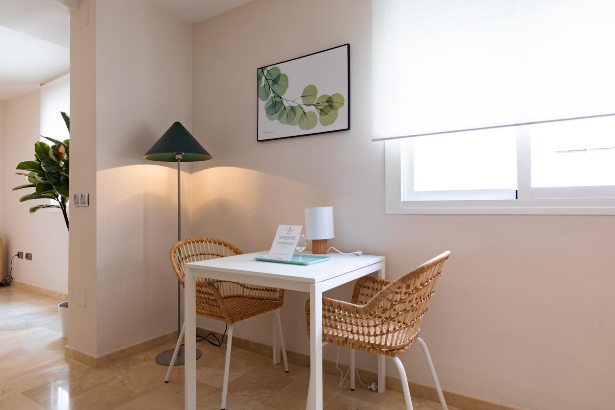 Teatro Suites Malaga City Flat Exterior foto