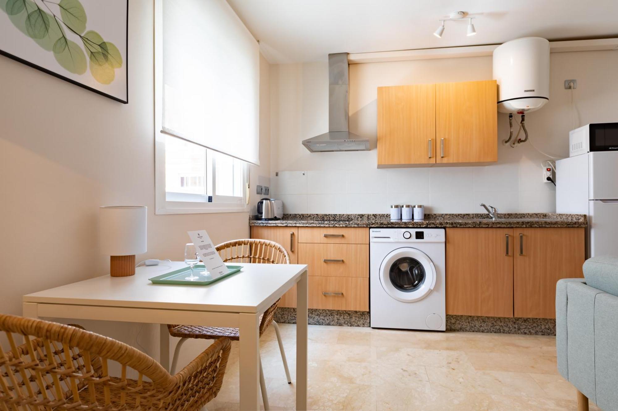 Teatro Suites Malaga City Flat Exterior foto