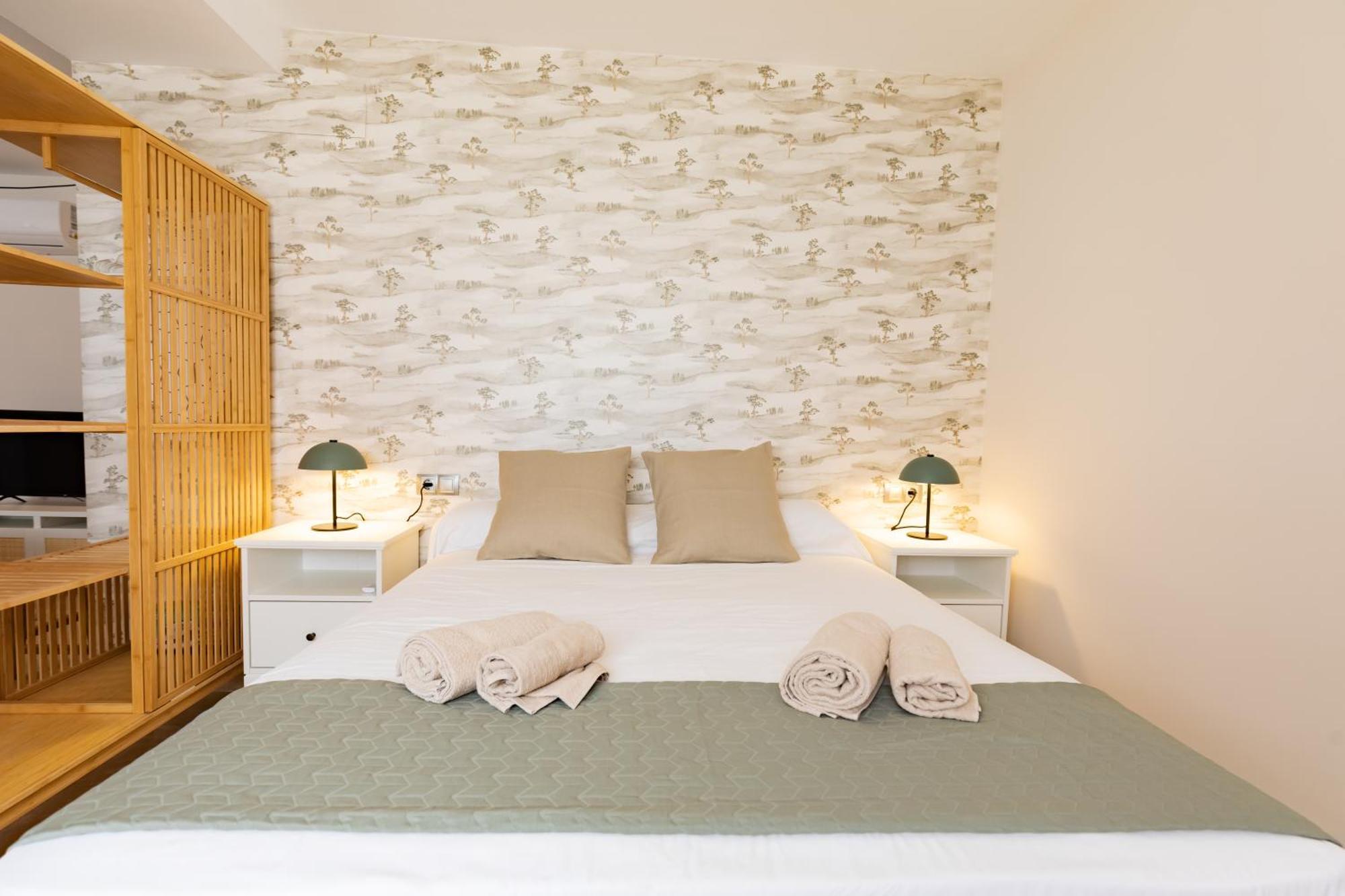 Teatro Suites Malaga City Flat Exterior foto